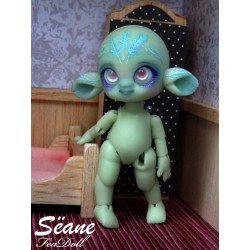 Sold Out Sëane - Green Skin with makeup